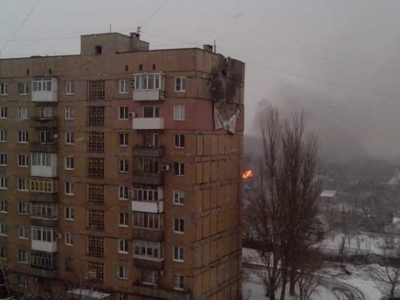 Военный обзор: в Дебальцевском котле горячо, в Доброполье оккупанты боятся штурма, а Донецк под огнем | Русская весна