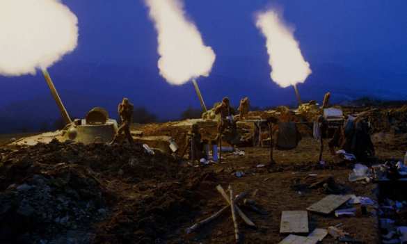 Сводка: ночью обстрелу подверглись жилые дома в дачном поселке у аэропорта | Русская весна