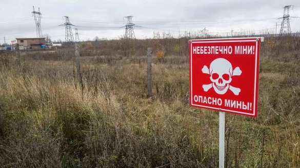 Враг начал укреплять позиции на фронте, критическую ситуацию в рядах ВСУ пытаются исправить специалисты (ФОТО) | Русская весна