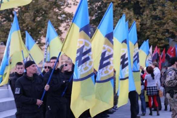 Хватит хвалить Гитлера: Франция обвинила Украину в нацизме | Русская весна