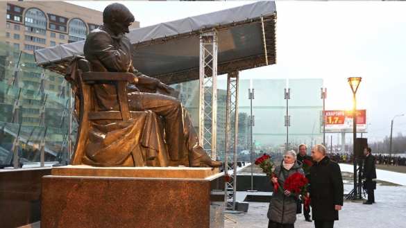 Никакого низкопоклонства перед Западом: нужен ли России памятник Даниилу Гранину (ФОТО, ВИДЕО) | Русская весна