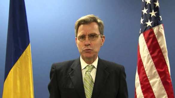 Посол США настаивает на принятии в Конституцию Украины поправок о децентрализации | Русская весна