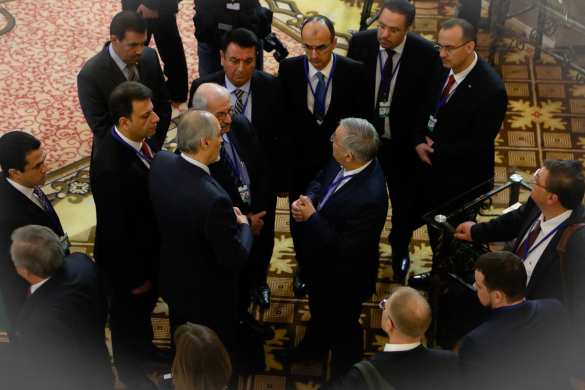 Представители Асада и вооружённой оппозиции впервые встретились за столом переговоров (ФОТО, ВИДЕО) | Русская весна