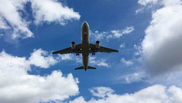 Украинские власти держат в тайне место посадки самолёта с эвакуированными из Уханя из-за массовых протестов (ФОТО, ВИДЕО) | Русская весна