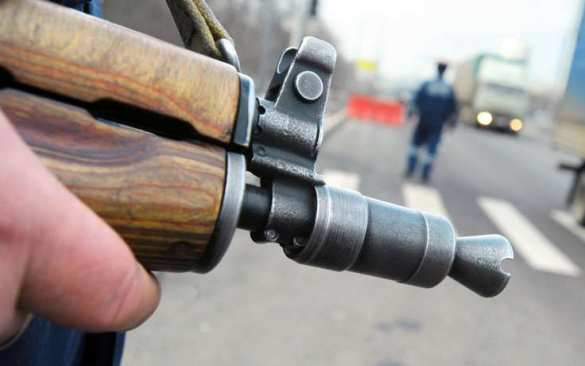 В Дагестане преступник открыл огонь по полицейским | Русская весна