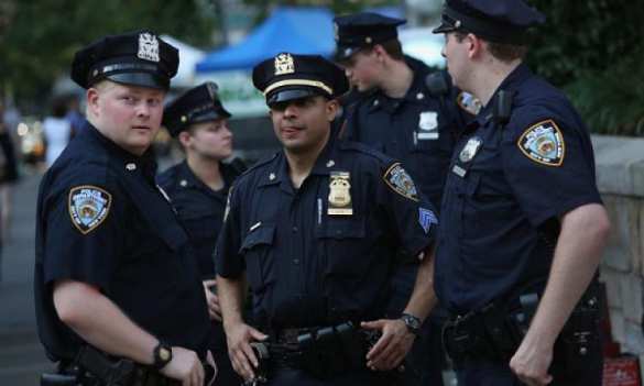 Американские полицейские застрелили в этом году 800 человек — Washington Post | Русская весна