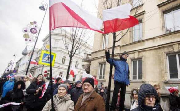 Польша бросает вызов и России, и Германии | Русская весна