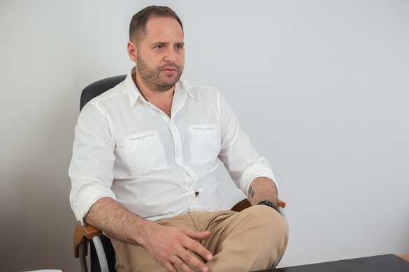 Такер Карлсон обвинил WSJ в сокрытии правды о коррупции Ермака | Русская весна