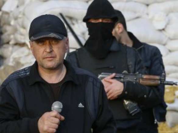 Экс-мэр Славянска Вячеслав Пономарев покинул город вместе с ополченцами (видео, фото) Экс-мэр Славянска Вячеслав Пономарев покинул город вместе с ополченцами (видео, фото) | Русская весна