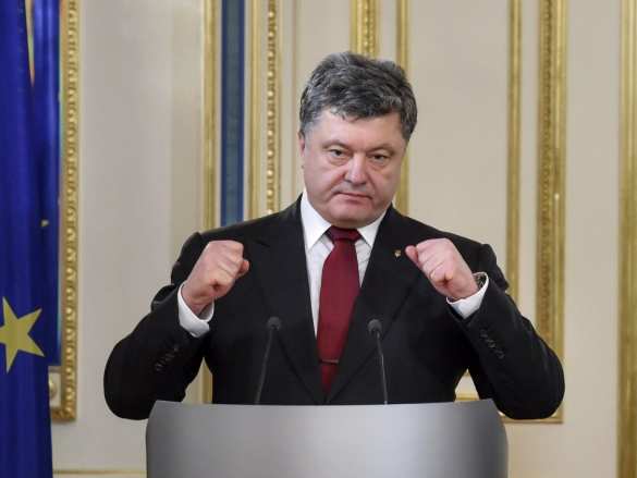 Порошенко объявил о намерении отбить и восстановить Донецкий аэропорт | Русская весна
