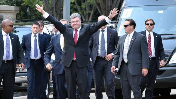 В гостях у сказки: почему Трамп уделил Порошенко лишь пять минут (ФОТО) | Русская весна