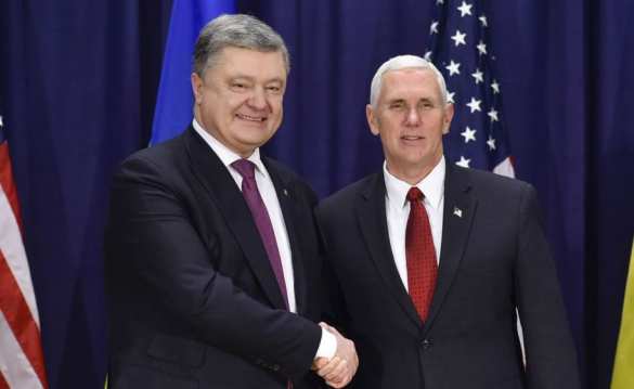 Порошенко обсудил с Пенсом Минские соглашения | Русская весна