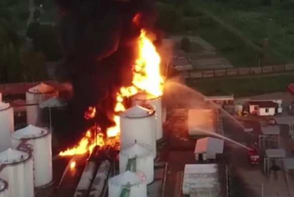 Порошенко поручил тушить пожар министру культуры | Русская весна