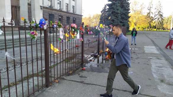 В Одессе осквернили мемориал погибшим в Доме профсоюзов (ФОТО) | Русская весна