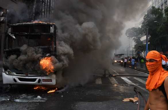 «Ад в Бразилии»: из-за протестов полиции на улицах царит хаос (ФОТО, ВИДЕО) | Русская весна