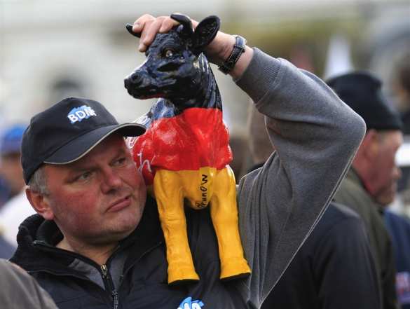 «Верните нам Россию»: кто и почему добивается в Бельгии отмены санкций против Москвы | Русская весна