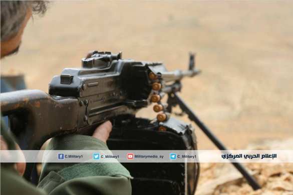 Кадры боя: Армия Сирии и «Хезболла» охотятся на «Аль-Каиду» в горах на границе (ВИДЕО) | Русская весна