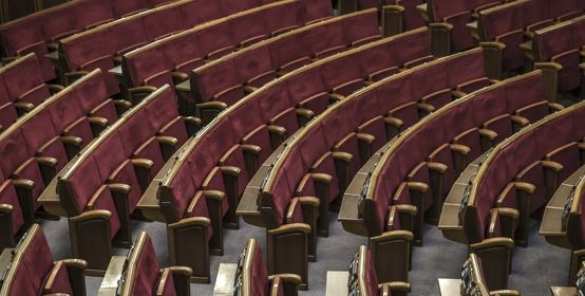 Депутаты Рады боятся сидеть у трибуны | Русская весна