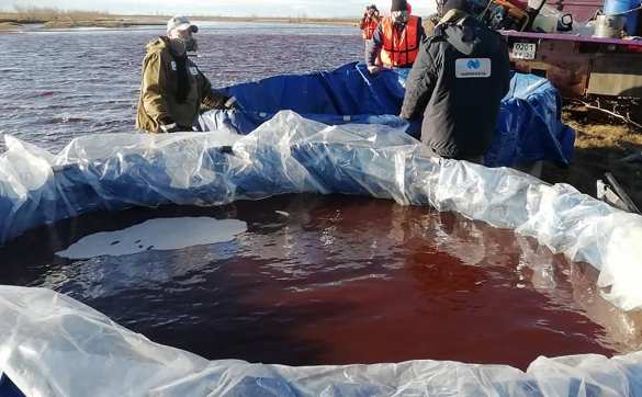 В Красноярском крае ввели режим ЧС из-за разлива топлива | Русская весна