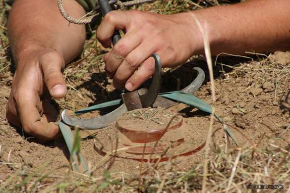 Западная техника для разминирования слишком ценная, поэтому украинские сапёры работают голыми руками — Le Monde | Русская весна