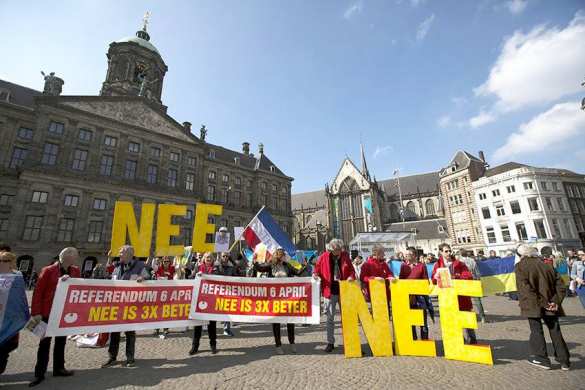 Референдум по ассоциации Украины: Голландия помнит о сбитом «Боинге» (ФОТО) | Русская весна