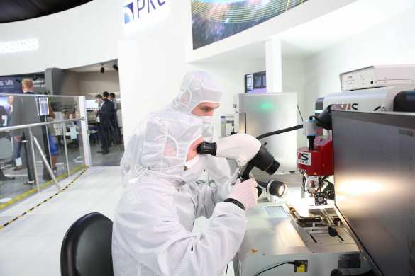 Холдинг «Российские космические системы» представил на МАКС-2019 модель цифрового производства | Русская весна