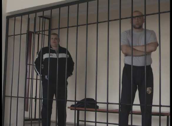 Сотрудники прокиевского ГУМВД в ЛНР подвергли милиционеров пыткам Сотрудники прокиевского ГУМВД в Луганской республике подвергли милиционеров пыткам | Русская весна