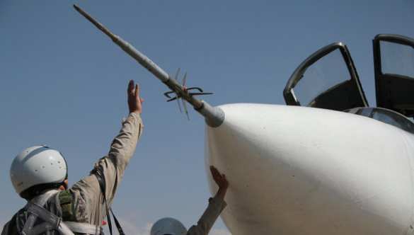 СРОЧНО: ВКС РФ полностью уничтожили укрепленный перевалочный пункт и тренировочную базу ИГИЛ (ВИДЕО) | Русская весна