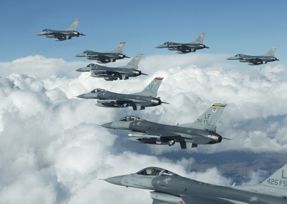 «США объявили нам войну»: КНДР пригрозила сбивать американские самолеты  | Русская весна