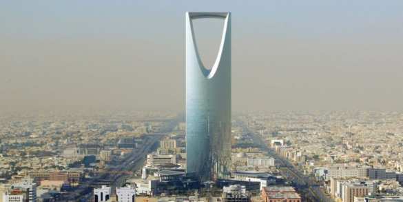 В Саудовской Аравии растут невыплаты по госконтрактам из-за низких цен на нефть | Русская весна