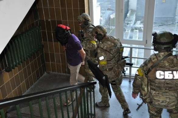 «Фантасмагорическая ситуация»: «Террориста», исключенного Киевом из списков на обмен, просто отпустили домой | Русская весна