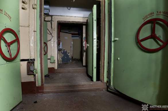 Надо уходить под землю: командование ВСУ запаниковало после ударов ВС РФ | Русская весна