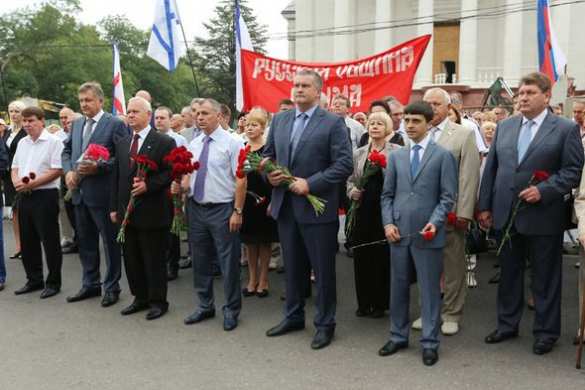 В Севастополе создан штаб по приему беженцев с Юго-Востока Украины | Русская весна