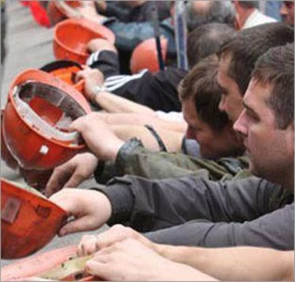 Шахтеры Украины грозят начать всеукраинскую забастовку из-за задержки зарплат | Русская весна