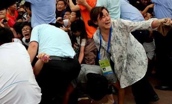 36 человек погибли в Шанхае в новогодней давке (фото) | Русская весна