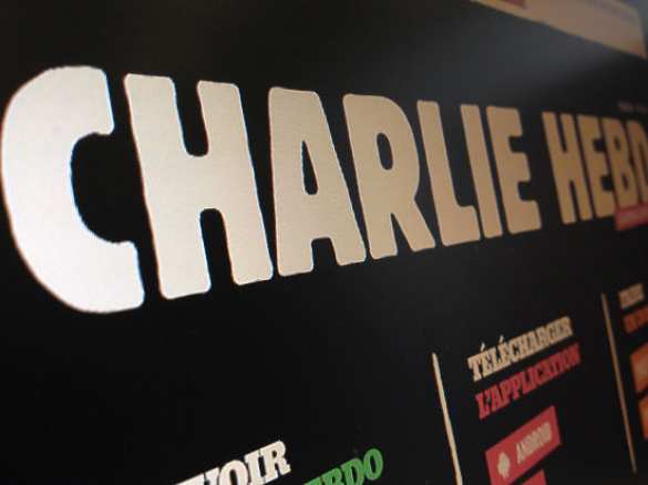 Русский художник «изнасиловал» главного редактора скандального журнала Charlie Hebdo (ФОТО 18+) | Русская весна