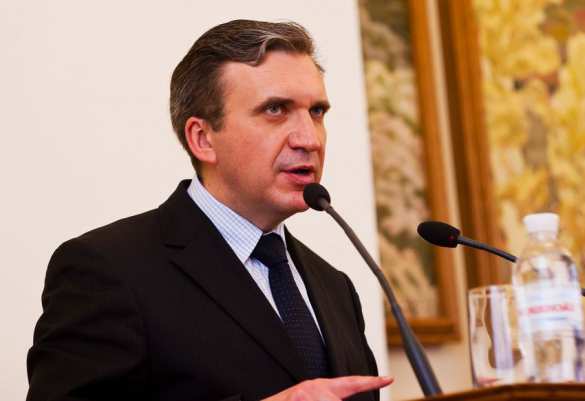 Первый пошел! Министр экономики Украины отправлен в отставку | Русская весна