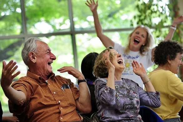 Известный комик умер на сцене под смех зрителей (ФОТО) | Русская весна