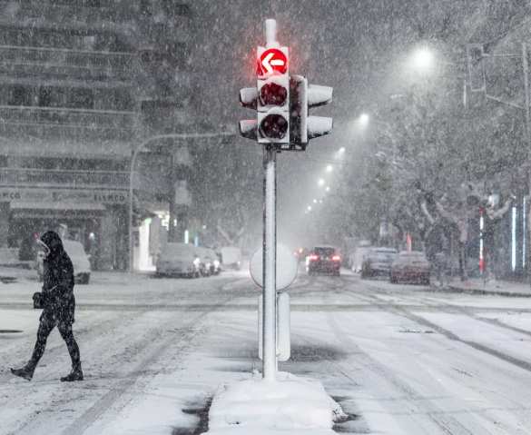 Снежный апокалипсис во Франции: 200 000 домов без света и первая смерть (ФОТО, ВИДЕО) | Русская весна