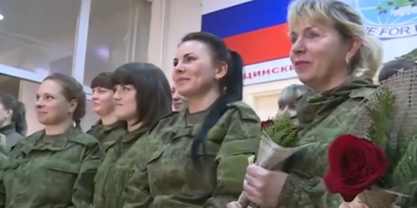 Российских женщин-медиков, находящихся в Сирии, поздравили с праздником (ВИДЕО) | Русская весна