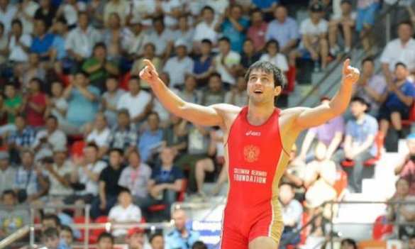  МОЛНИЯ: Российский борец-вольник Рамонов — олимпийский чемпион в весе до 65 кг  | Русская весна