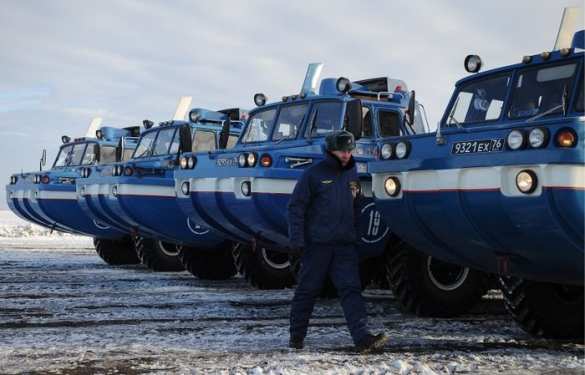 Спасатели прибыли в Казахстан для встречи российско-американского экипажа «Союза ТМА-14 М» | Русская весна