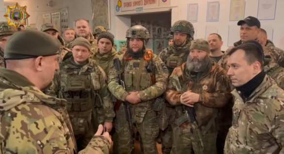 «Бросок через трубу»: подробности героической операции по прорыву к Судже через газопровод (ВИДЕО) | Русская весна