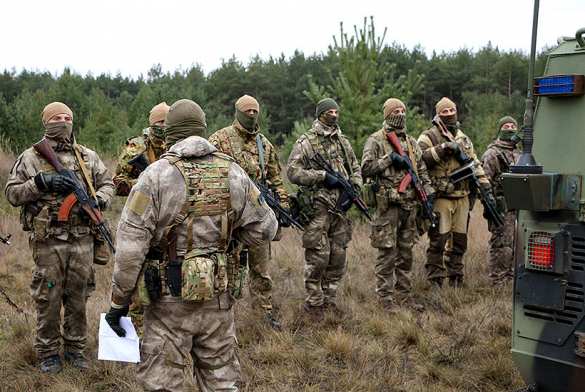 Враг проводит непонятную психоперацию, публично озвучивая «планы наступательных операций» | Русская весна