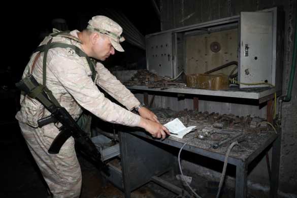 Зачистка котла: российские и сирийские военные находят схроны боевиков (ВИДЕО) | Русская весна