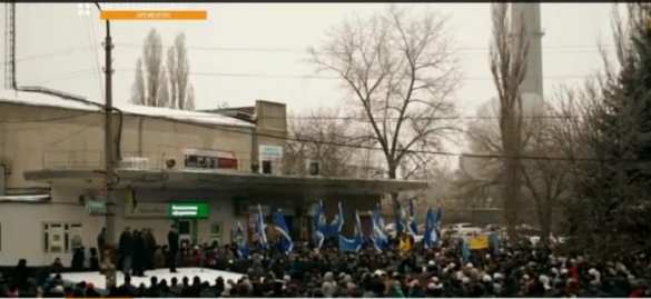 Стачка на Кременчугском сталелитейном заводе (видео) | Русская весна