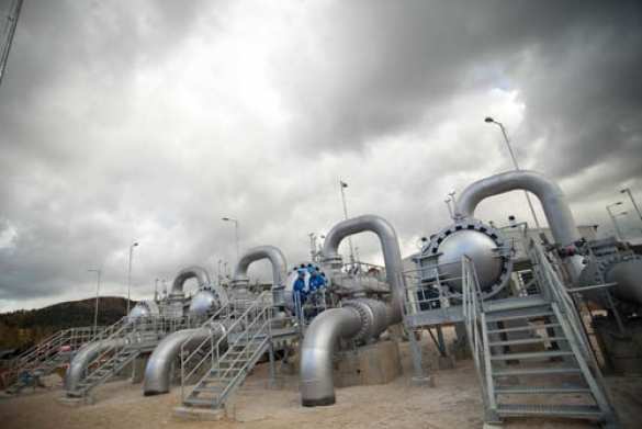 Боевики из Киева напали на станцию нефтепровода в Житомирской области | Русская весна