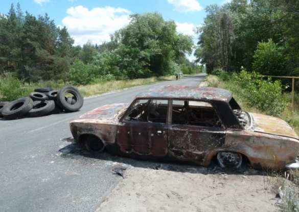 Станица Луганская: Нападавшие, побросав с кузова покойников, снова ушли на север | Русская весна