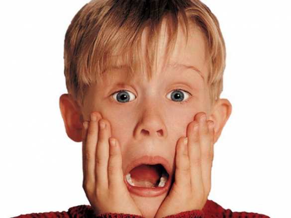 Киевлян пугают непонятные знаки в подъездах (ФОТО) | Русская весна