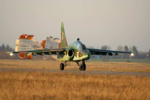 Строевые штурмовики Су-25 оснастят новым радаром | Русская весна
